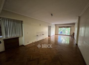 Departamento · 114m² · 3 Ambientes · Semip C/dep en Agrelo y Av La Plata - Frente 127 m² Impec Bcon T/sol D/entrada Espectacular Living