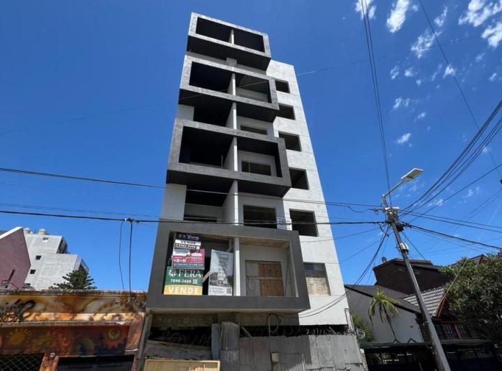 Desarrollo vertical · Bragado 6359, Wilde