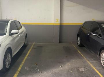 Garage , Monte Castro · Se Vende Cochera Techada - Zona Monte Castro