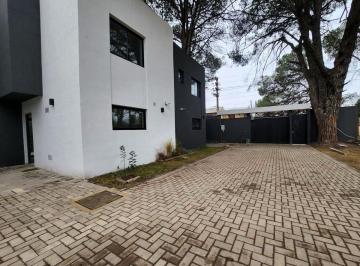 Casa · 80m² · 3 Ambientes · 1 Cochera · Dúplex 3 Ambientes en Venta Tortuguitas