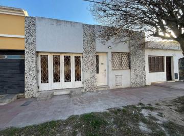 Casa · 125m² · 5 Ambientes · 1 Cochera · Venta Casa Empalme 2 Dorm. Patio Cochera