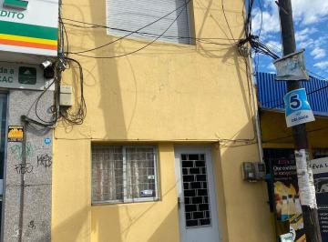 Casa · 80m² · 2 Ambientes · Alquiler Local o Vivienda Sobre Roosvelt en Pando