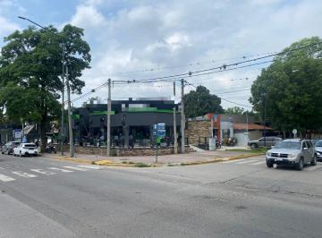Local comercial · 565m² · 8 Cocheras · Venta Esquina Comercial Locales y Casa 1293 m²