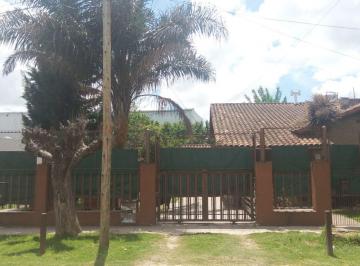 Casa · 177m² · 6 Ambientes · 3 Cocheras · Venta Casa Ideal Inversor 860 m 2.