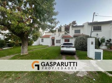 Casa · 140m² · 5 Ambientes · 2 Cocheras · Casa en Venta en Aranjuez Country Club! Escobar Apta Crédito