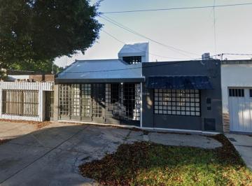 Casa de 4 ambientes, Rosario · Saavedra 3775