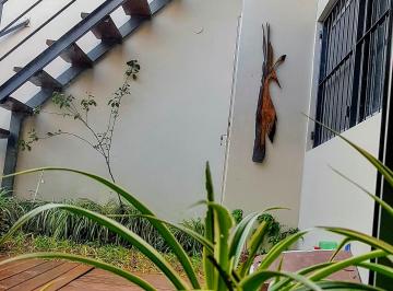 Casa de 4 ambientes, La Plata · Particular Alquilo