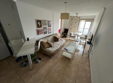 Departamento · 48m² · 2 Ambientes · Dpto Amoblado 1 Dorm con Balcón