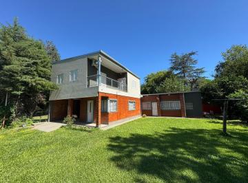 Casa · 195m² · 5 Ambientes · 2 Cocheras · Venta Casaquinta Santa Fe - Colastine
