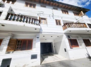 Casa de 5 ambientes, La Plata · 57 22 y 23, Duplex con Cochera Descubierta