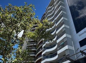 Departamento · 52m² · 2 Ambientes · Dpto. en Venta Sobre Av Lugones, Frente Al Parque