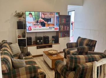 PH · 140m² · 4 Ambientes · PH en Venta - 3 Dorm. 2 Baños - 180 m² - Santa Rita