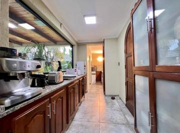 Casa · 490m² · 5 Ambientes · 3 Cocheras · Casa en Venta, 4 Dorm., Sobre General Paz