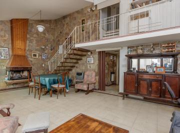 Casa · 119m² · 3 Ambientes · 2 Cocheras · Venta Casa de Dos Dorm. en La Florida Apta Credito
