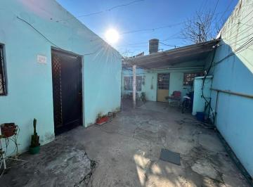 Casa · 107m² · 4 Ambientes · Sanchez Bustamante 2100, Interna Casa de 2 Dorm + Depto 1dor