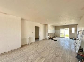Casa · 85m² · 4 Ambientes · 1 Cochera · Duplex a Estrenar Barrio Norte Detras de Country San Isidro