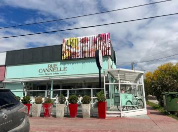 Local comercial de 12 ambientes, Córdoba · Local Comercial en Av Rafael Nuñez Esq Pizarro