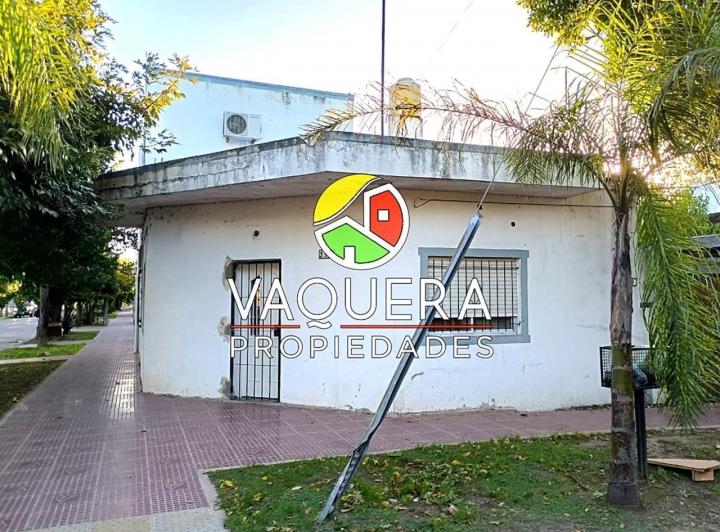 Casa · 195m² · 6 Ambientes · 1 Cochera