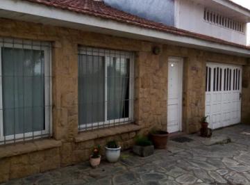 Casa de 3 ambientes, Mar del Plata · Venta Chalet con Pileta Apto Crédito