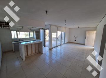 Casa · 88m² · 6 Ambientes · En Venta, Casa de 2 Dorm., B° Jardín, San Patricio del Chañar