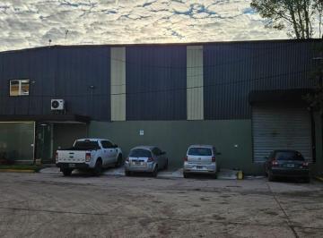 Bodega-Galpón · 350m² · 4 Ambientes · Galpon con Oficinas, Parque Industrial Villa Allende