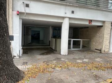 Garage · 15m² · En Venta - Cochera - Pichincha