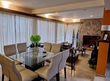 Casa · 436m² · 5 Ambientes · 4 Cocheras · Venta Casa 3 Dorm. con Pileta en La Estanzuela