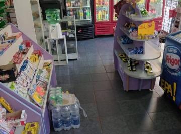 Fondo de comercio · 60m² · Fondo de Comercio en Ramos Mejia - Maxikiosko