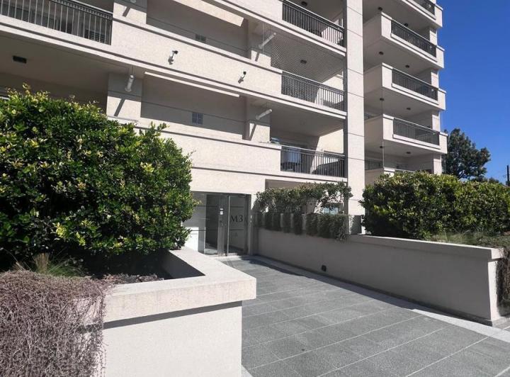 Departamento · 100m² · 4 Ambientes · 1 Cochera