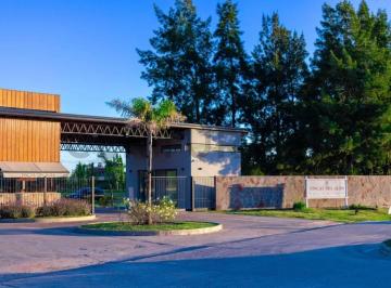 Terreno · 1716m² · Exelente Lote en Venta en Canning, Oportunidad de Inversión. 33 m de Frente X 52 m de Fond