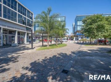 Local comercial · 40m² · Venta Local Comercial Pilar Km 46, Agora 1, Pb