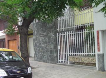 Casa de 10 ambientes, Parque Patricios · Alquiler Uso Comercial - Inmejorable Ubicacion