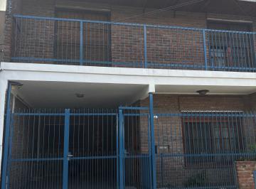 PH de 4 ambientes, Vicente López · El Indio 2700 - Villa Adelina.