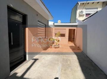 PH · 70m² · 4 Ambientes · Nuevo Ingreso! PH Al Fondo con Patio a Estrenar!