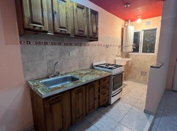 PH · 40m² · 2 Ambientes · Casa Tipó PH Fondo Muy Bueno