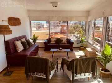 Departamento · 80m² · 3 Ambientes · Apartamento en Venta - 3 Ambientes - Península, Punta del Este