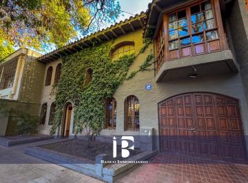 Casa de 5 ambientes, Ciudad de Mendoza · Casa en Barrio Bombal