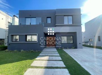 Casa · 220m² · 5 Ambientes · 2 Cocheras · Casa en Venta en Vila Marina II, Villanueva, Tigre