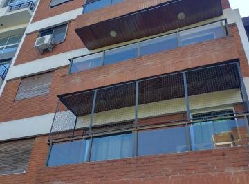 Departamento · 42m² · 2 Ambientes · 1 Cochera · Departamento 2 Ambientes en Duplex, Cochera, 2 Balcones. - Olivos