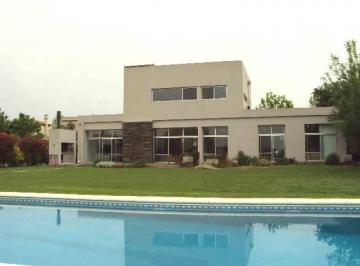 Casa · 300m² · 6 Dormitorios · Excelente Casa Racionalista a La Laguna!