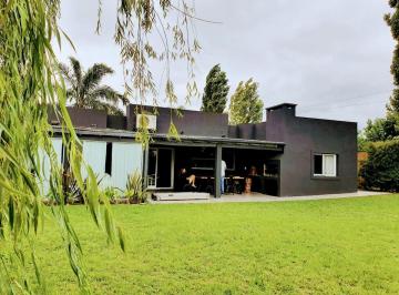 Casa · 170m² · 3 Dormitorios · 2 Cocheras · Casa - Talar del Lago II