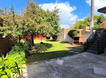 Casa · 300m² · 4 Ambientes · 1 Cochera · Oportunidad Venta Casa a Terminar en Temperley