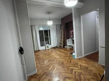 Departamento · 72m² · 3 Ambientes · Departamento en Alquiler - 2 Dorm. 1 Baño - 80 m² - Caballito