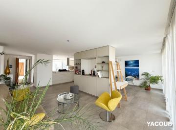Departamento · 144m² · 4 Ambientes · 2 Cocheras · Departamento en Venta - 3 Dorm. 2 Baños - Cochera - 176 m² - La Plata [financiado]