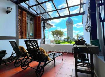 Casa · 300m² · 5 Ambientes · 1 Cochera · Casa en Stella Maris, Mar del Plata