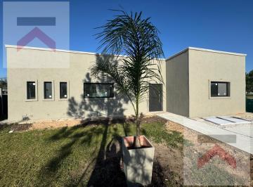 Casa · 142m² · 4 Ambientes · 2 Cocheras · Casa a Estrenar Barrio El Cardal II Cardales Escriturable