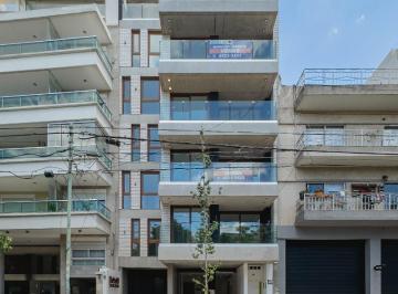 Departamento · 135m² · 4 Ambientes · 1 Cochera · Venta Triplex Estrenar 4 Ambientes Frente Balcón y Terraza