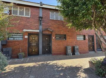 PH · 49m² · 3 Ambientes · PH 2 Amb. y 1/2 en Venta en Remedios de Escalada