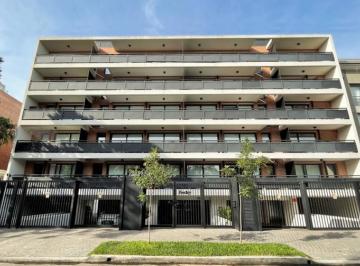 Departamento · 94m² · 4 Ambientes · 1 Cochera · Departamento - Castelar Norte
