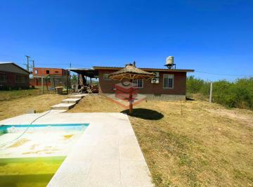 Casa · 89m² · 3 Ambientes · 1 Cochera · Casa en Venta en Bialet Massé, con Piscina Amplio Parque